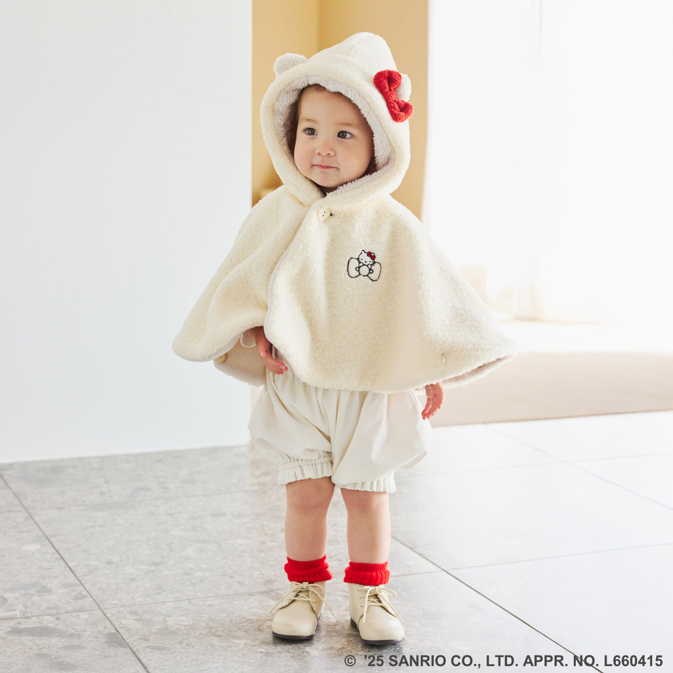 【完売】HELLO KITTY ベビーマント(新生児-100cm)