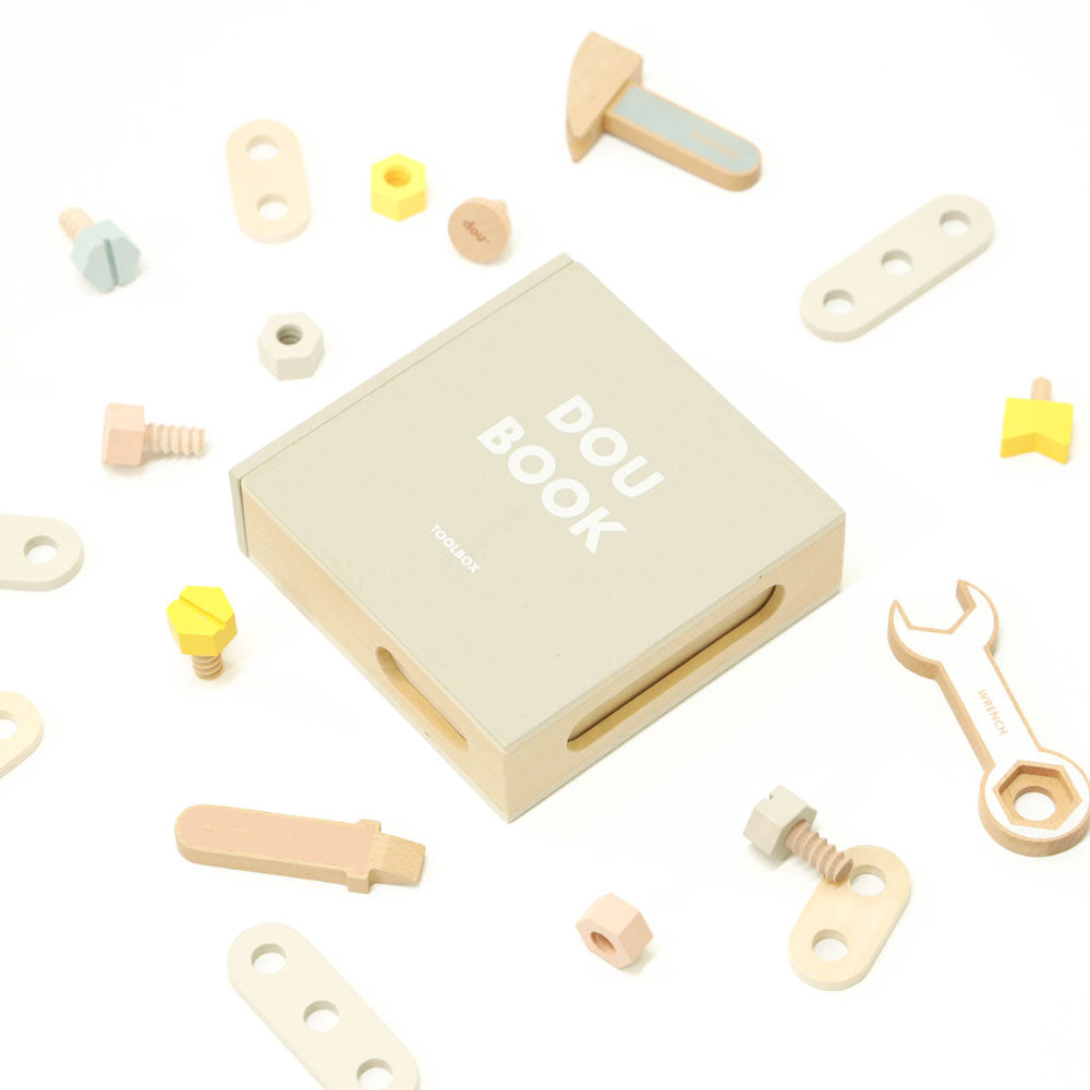 DOU BOOK( tool box)  / おもちゃ 木製玩具★