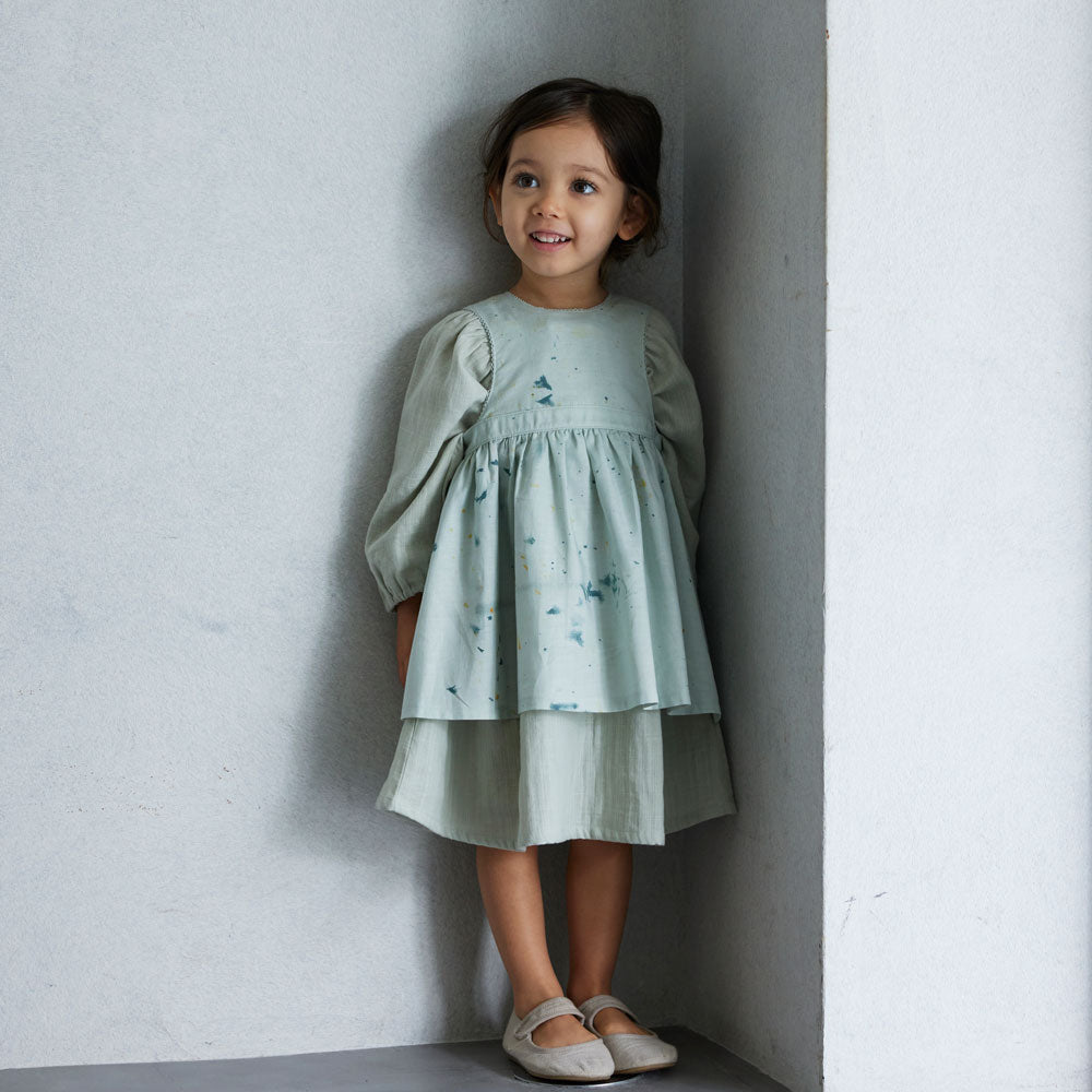 エプロンワンピース キナリ 70-90cm　 / ギフト包装不可