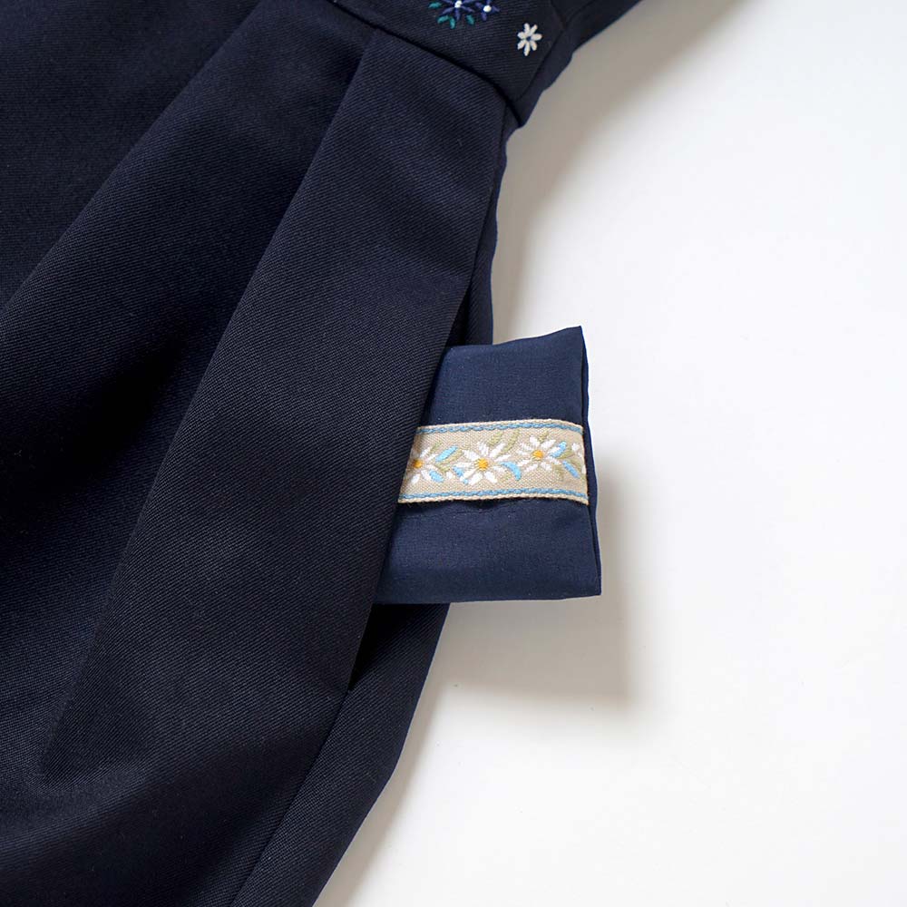 お受験服 ジャンパースカート ネイビー　刺繍入り　 100cm・110cm・120cm