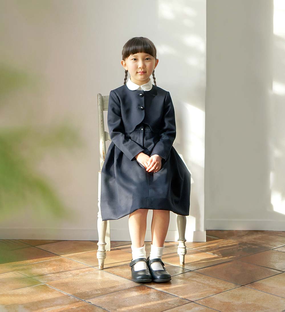 お受験服 ジャンパースカート ネイビー　刺繍入り　 100cm・110cm・120cm