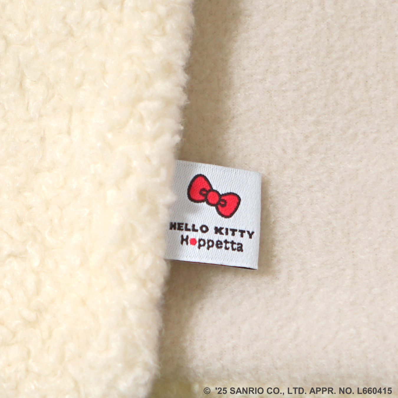 【完売】HELLO KITTY ベビーマント(新生児-100cm)
