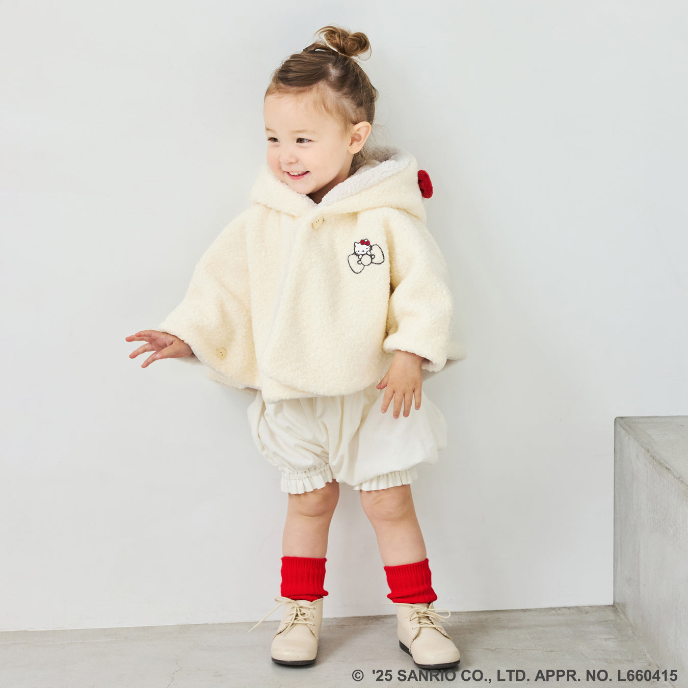 【完売】HELLO KITTY ベビーマント(新生児-100cm)
