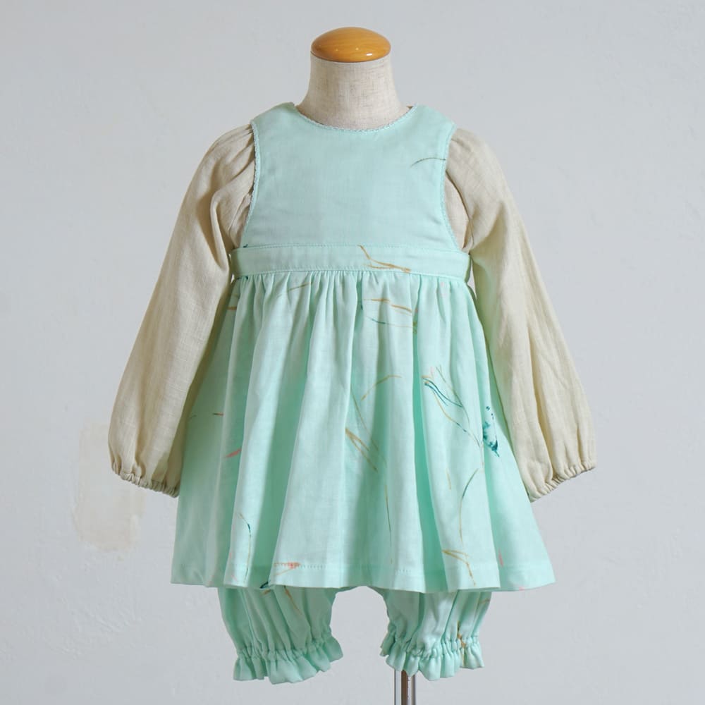 エプロンワンピース ライトグリーン 70-90・80-100cm