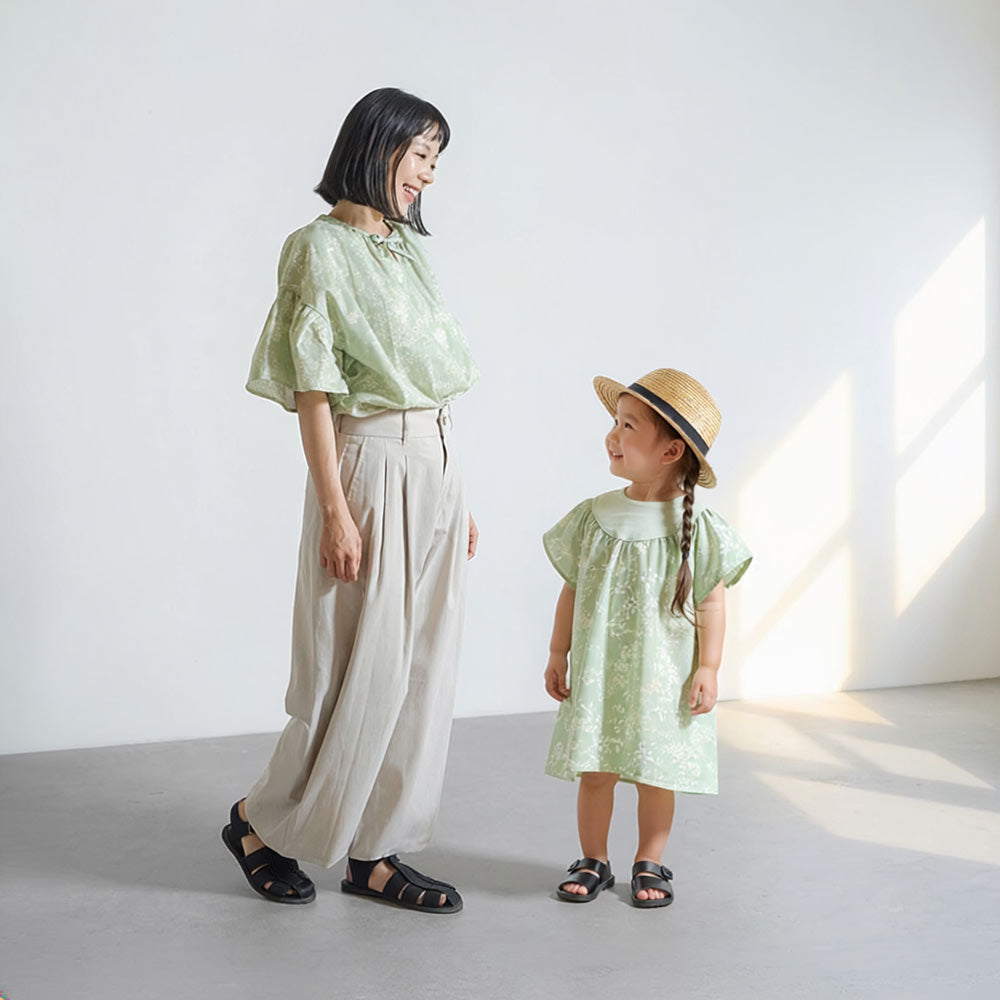 フレアスリーブチュニック グリーン F / 大人服